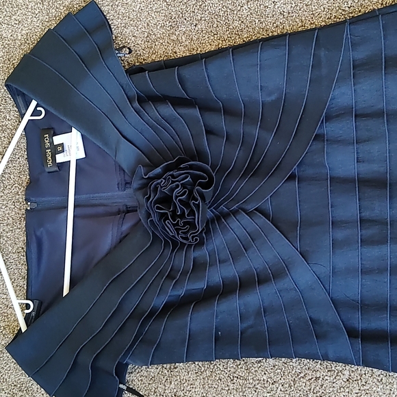 Tadashi Shoji Size 12 Dress Midnight Blue - Picture 2 of 12